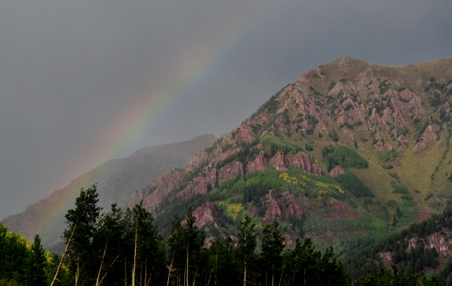 no name mtns with rainbow